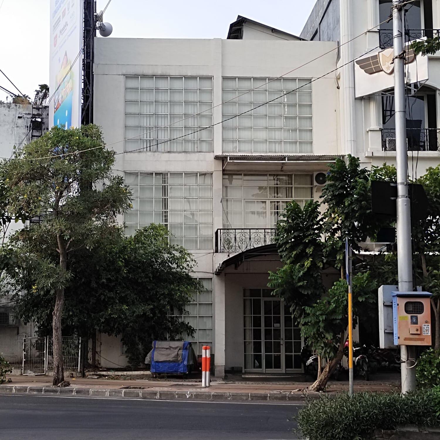 Dijual/disewakan Ruko Lokasi Strategis Genteng Kali Surabaya Pusat - Image 1
