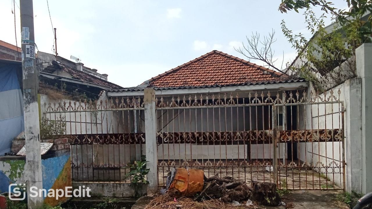 Dijual Rumah Strategis Hitung Tanah Petemon Surabaya Pusat - Image 1