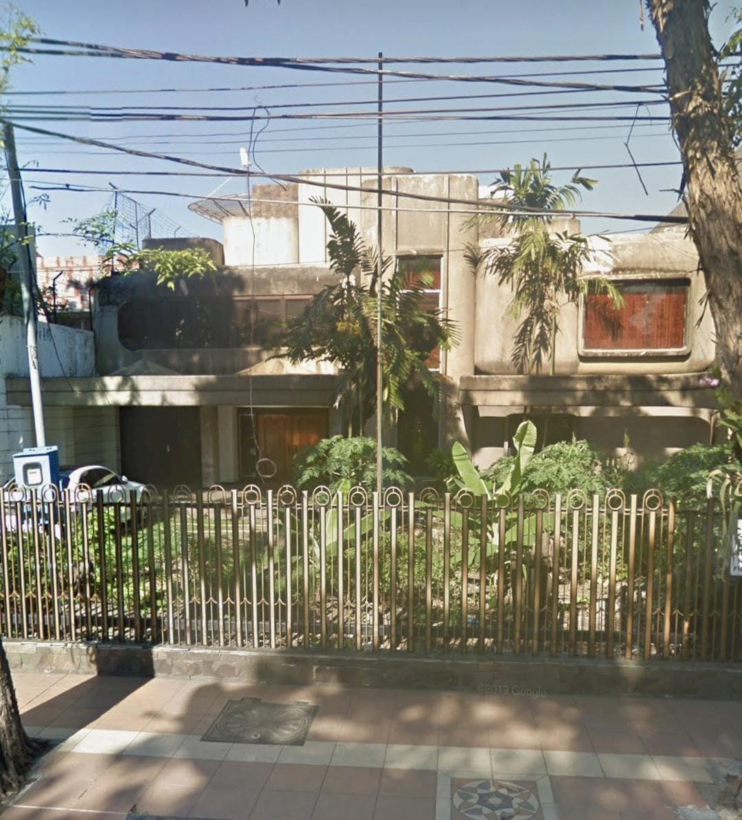 Jual Rumah Kawasan Elite Raya Darmo Surabaya Pusat - Image 1
