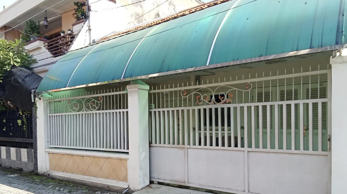 Jual Cepat Rumah Nyaman Daerah Ngagel Surabaya Timur - Image 1