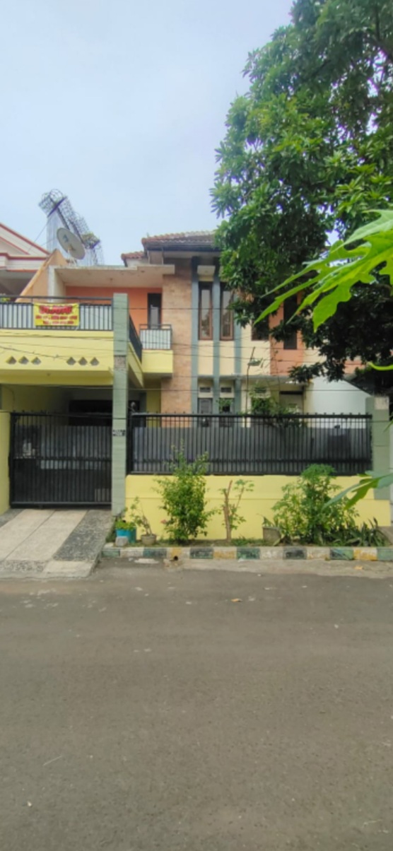 Dijual Rumah Furnished Siap Huni Tengger Kandangan Surabaya Barat - Image 1
