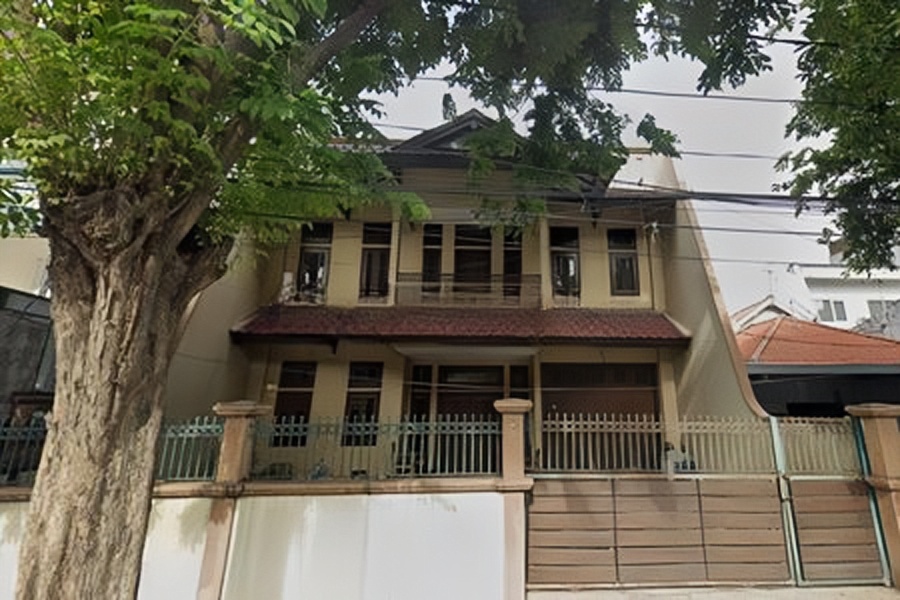 Rumah Komersial Dijual di Nol Jalan Raya Ngagel Jaya Surabaya Timur - Image 1