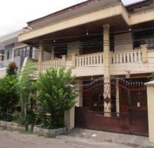 Dijual Rumah Mewah Terawat di Pusat Kota Surabaya - Image 1