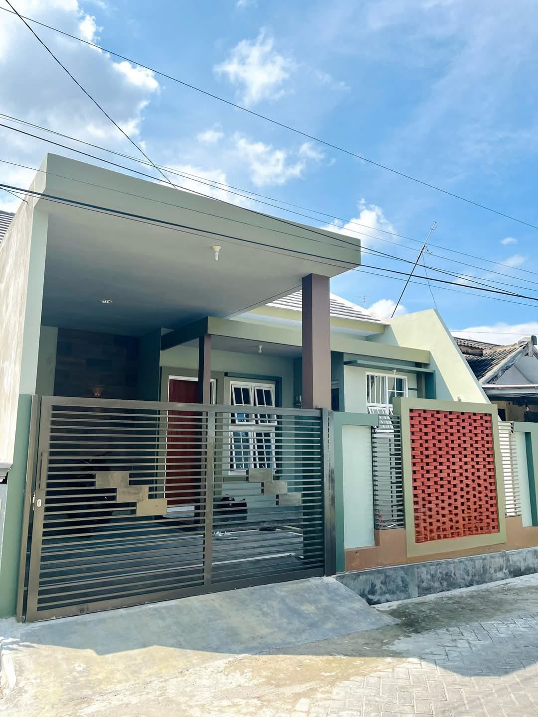 Jual Rumah Lokasi Strategis di Wisma Sooko Indah Mojokerto - Image 1