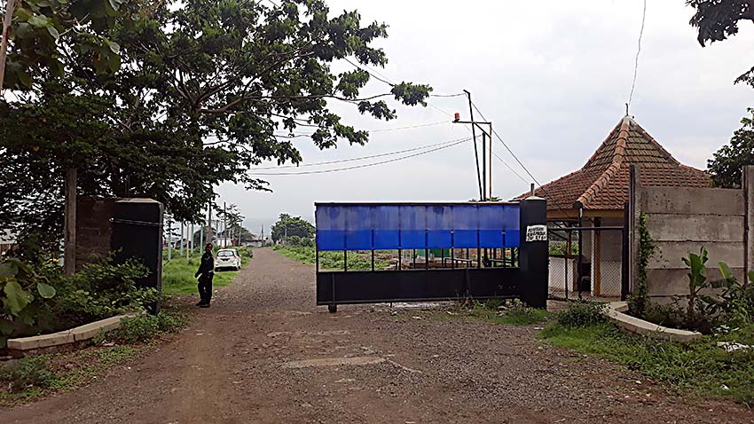 Dijual Eks Pabrik Lelang Terawat Dekat Alun-Alun dan Siap Pakai di Pasuruan - Image 1