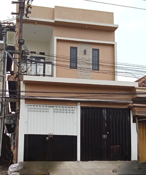 Disewakan Ruko 3 Lantai Lokasi Strategis di Surabaya Utara - Image 1