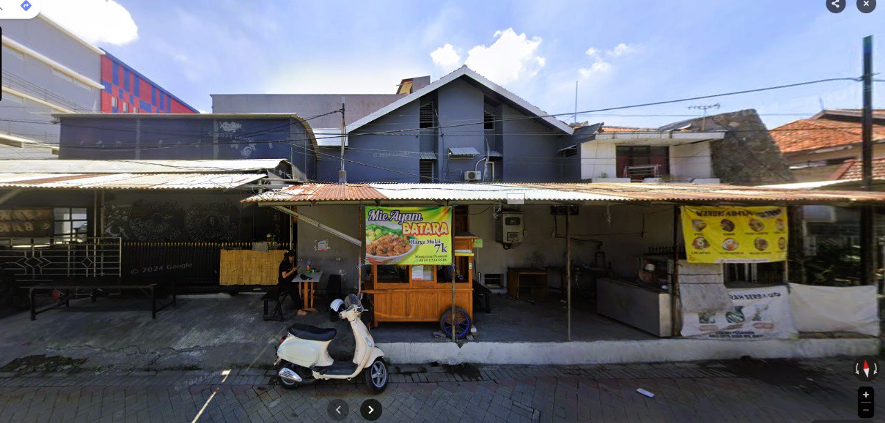 Dijual Rumah Usaha Strategis Lokasi Surabaya Timur - Image 1