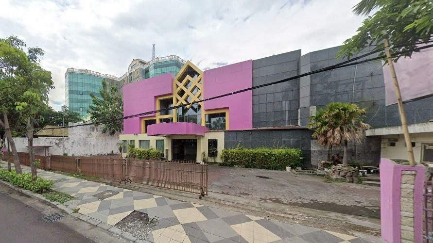 Dijual Lelang Gedung Serbaguna Lokasi Premium Pusat Kota Surabaya - Image 1