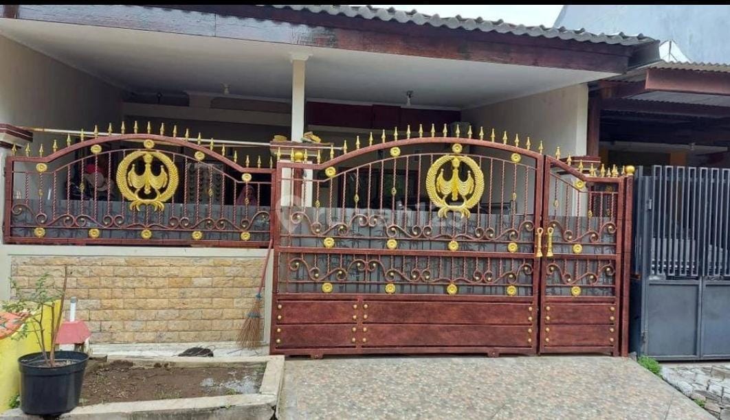 Jual Rumah Usaha Terawat Lokasi Strategis Puri Surya Jaya Sidoarjo - Thumbnail 3