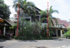 Dijual Rumah Lelang Strategis Bisa KPR di Jalan Mojopahit Jember - Image 1