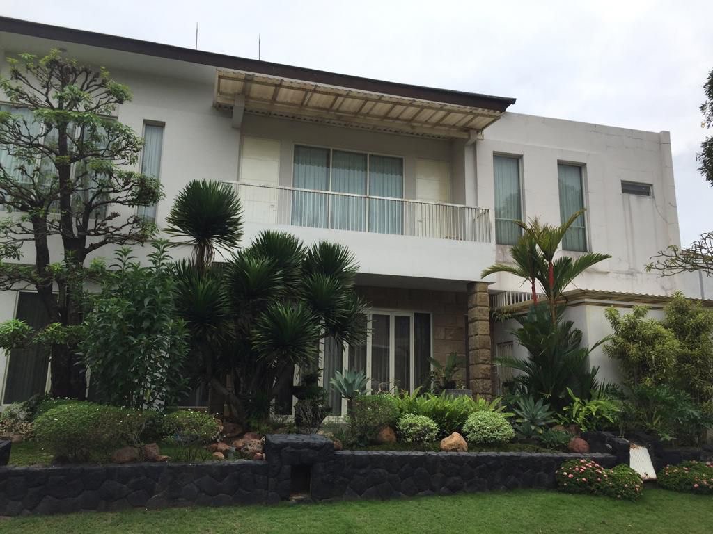 Dijual Rumah Mewah Lelang di Citraland Cluster Rafles Garden Surabaya Barat - Image 1