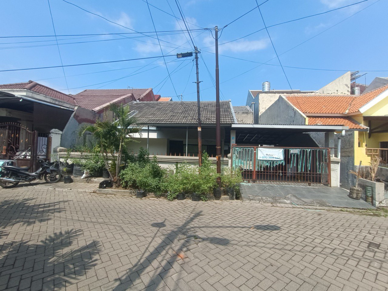 Jual Lelang Rumah Lokasi Strategis Akses Jalan Utama di Pandugo Timur Surabaya - Image 1