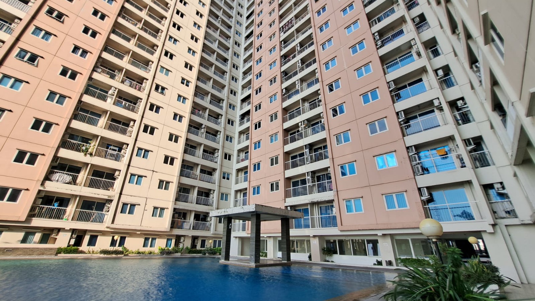 Dijual Apartemen Nyaman dan Strategis di Puncak Bukit Darmo Unit A Surabaya Barat - Thumbnail 2