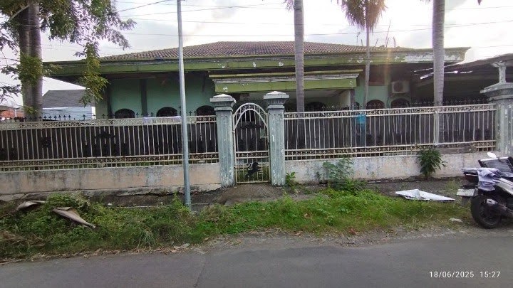Dijual Rumah Luas Lokasi Strategis di Ngagel Jaya Tengah Surabaya Timur - Image 1