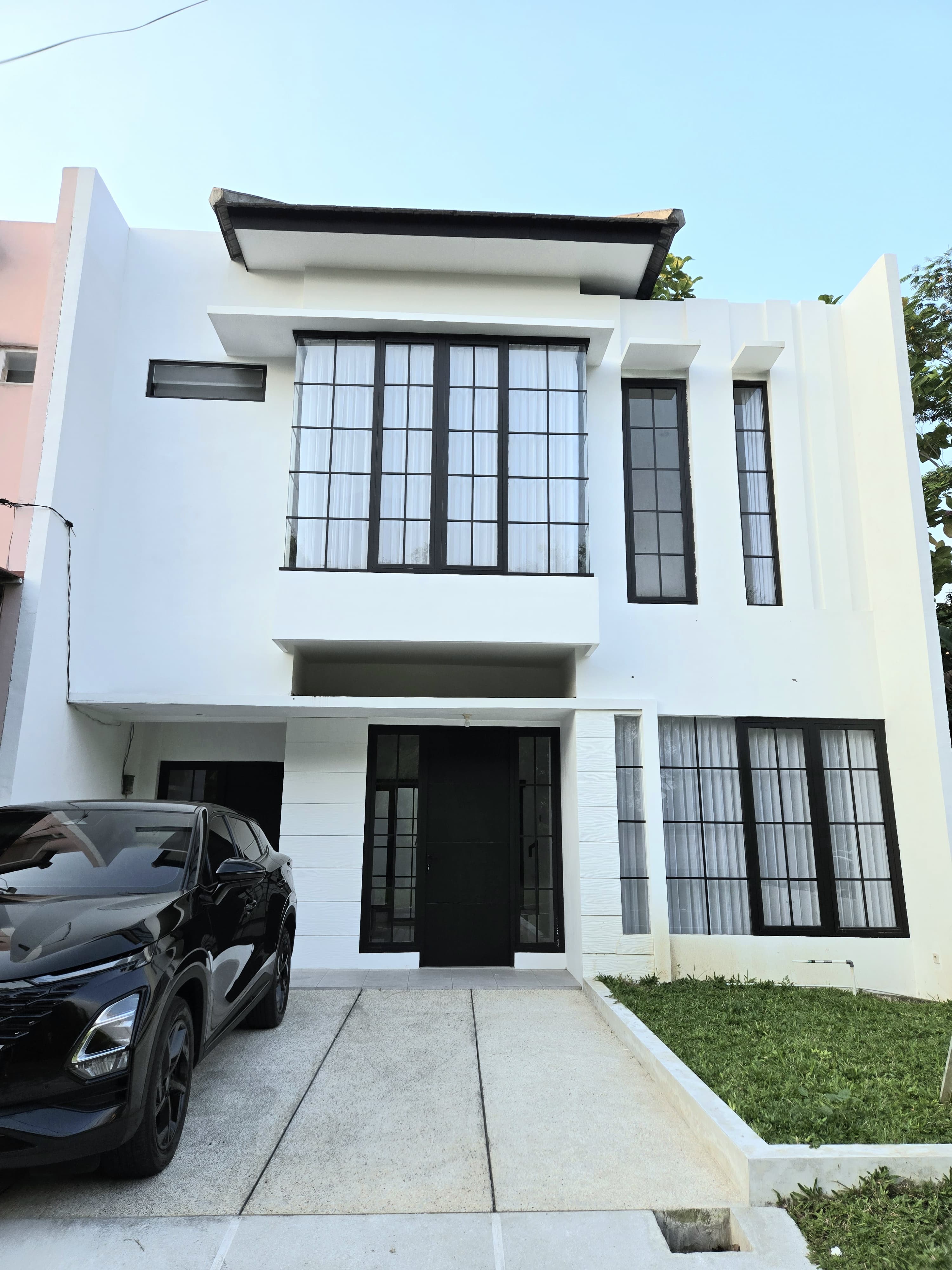 Dijual Rumah Nyaman dan Siap Huni di Ramada Regency Surabaya Barat - Image 1