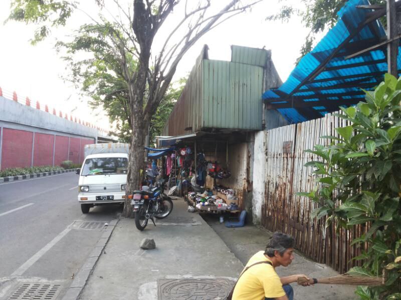 Dijual Ruko Lokasi Strategis di Jalan Diponegoro Surabaya Pusat - Thumbnail 2