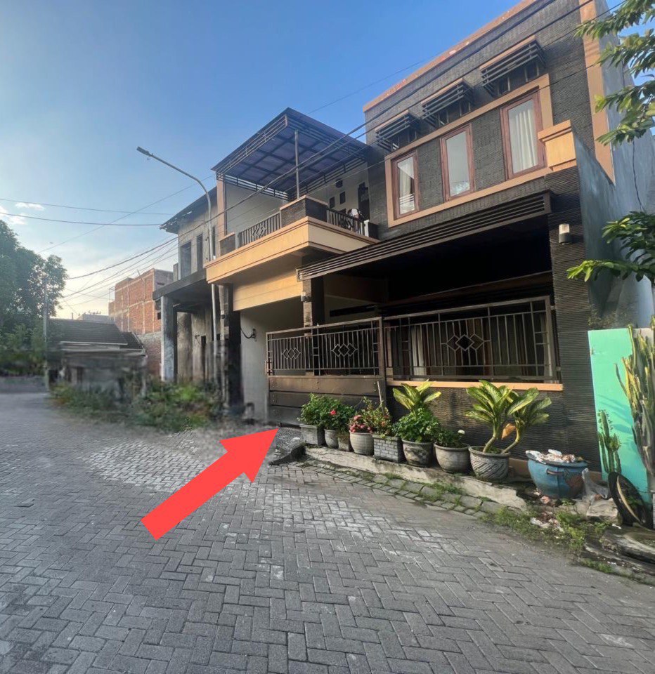 Dijual Lelang Rumah Lokasi Strategis Dekat Pasar Sememi Surabaya Barat - Image 1