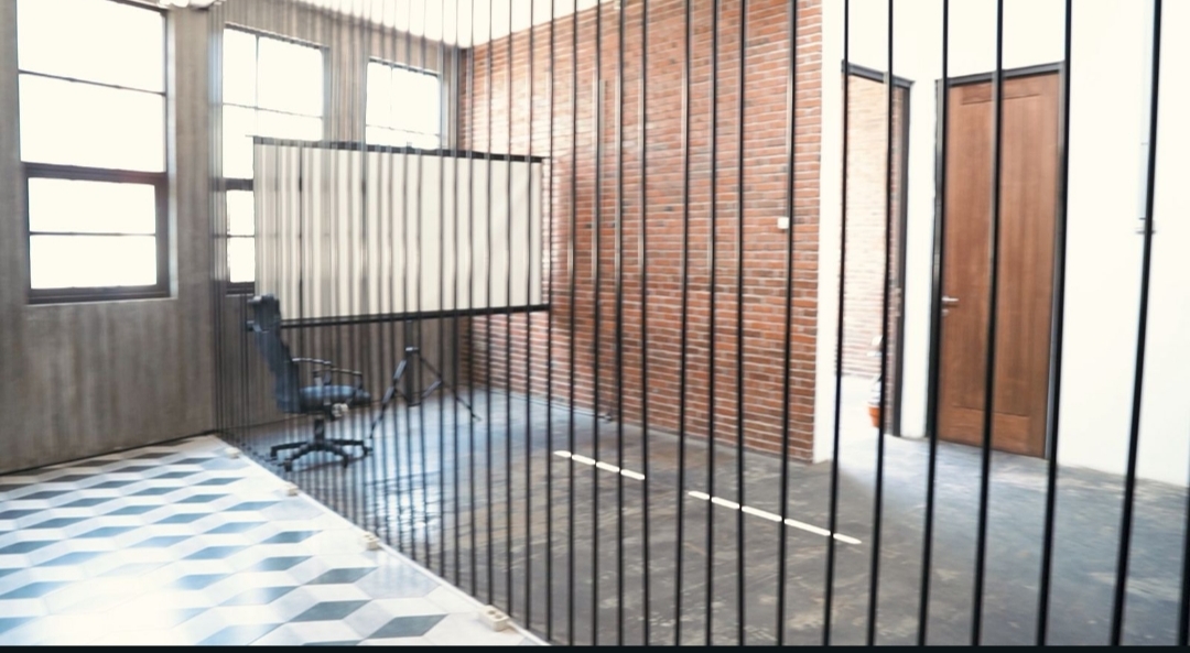 Dijual Rumah/Kantor Lokasi Strategis Di Simpang Darmo Permai Surabaya Barat - Thumbnail 3