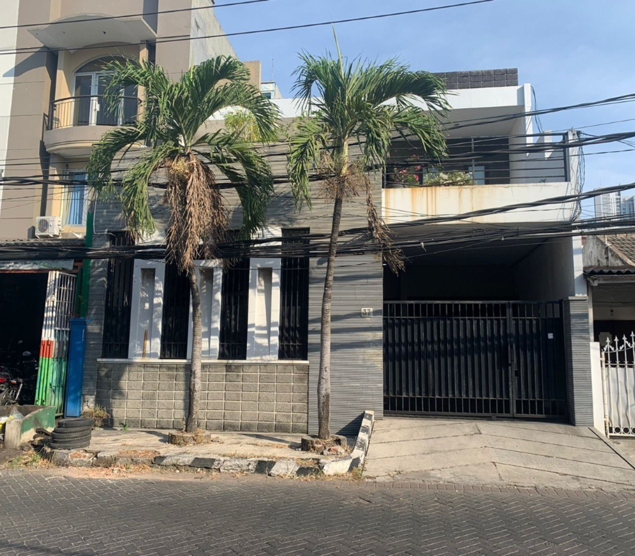 Dijual Rumah Lelang Strategis di Simpang Darmo Permai Selatan Surabaya Barat - Image 1