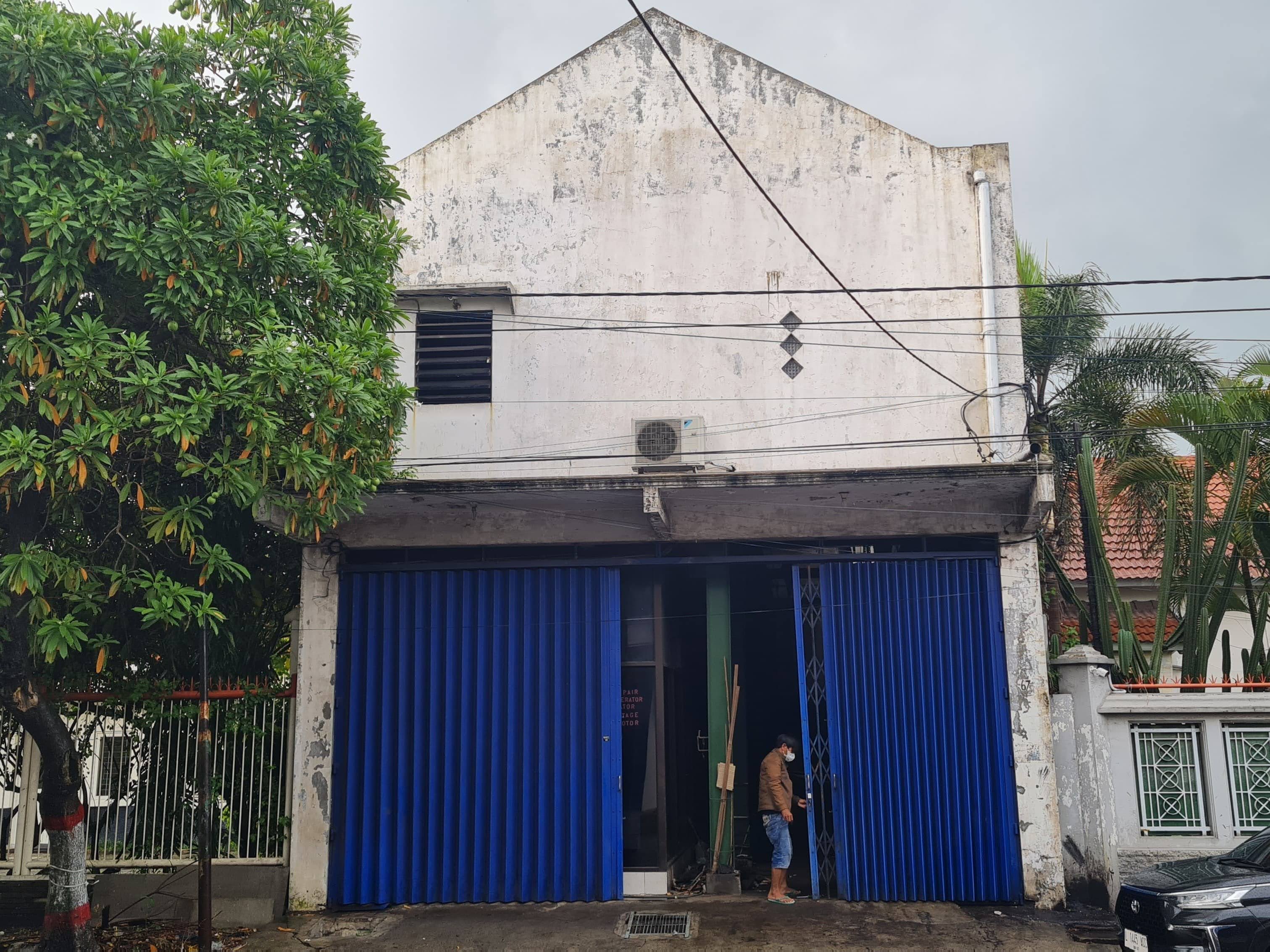 Disewakan Ruko Besar di Nol Jalan Raya PB Sudirman Mojokerto - Image 1