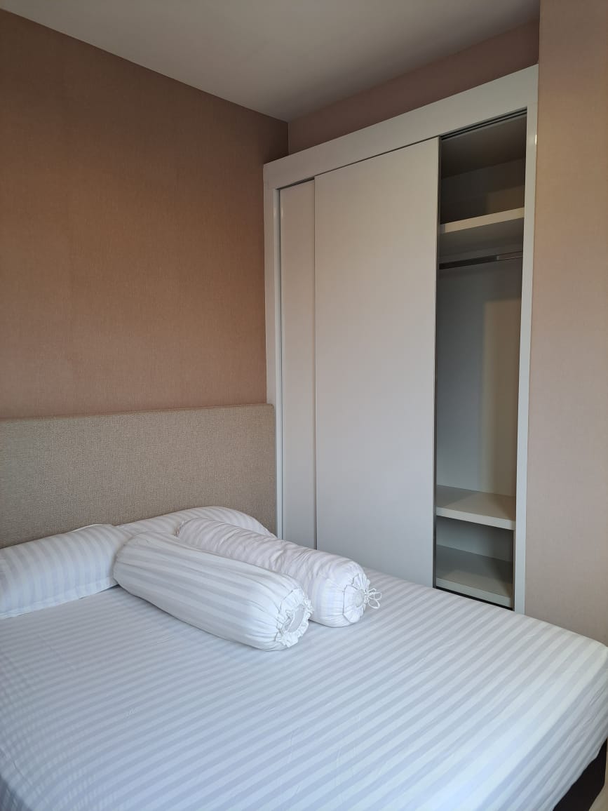 Disewakan Apartemen Full Furnish di Jl. Dharmahusada Indah, Surabaya – Siap Huni! - Thumbnail 2