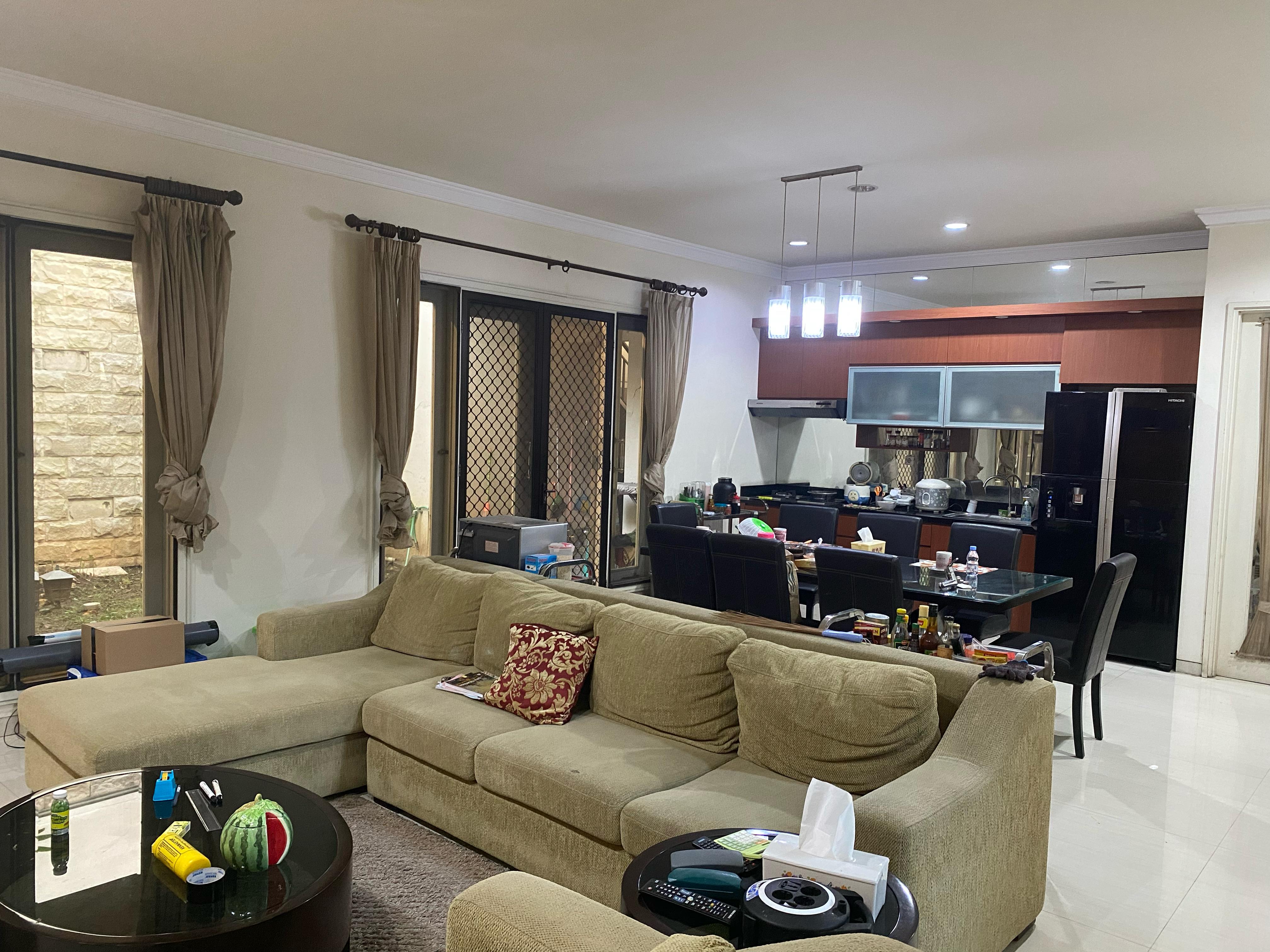 Dijual Rumah 2 Lantai Minimalis di Puri Galaxy Surabaya Timur - Image 1