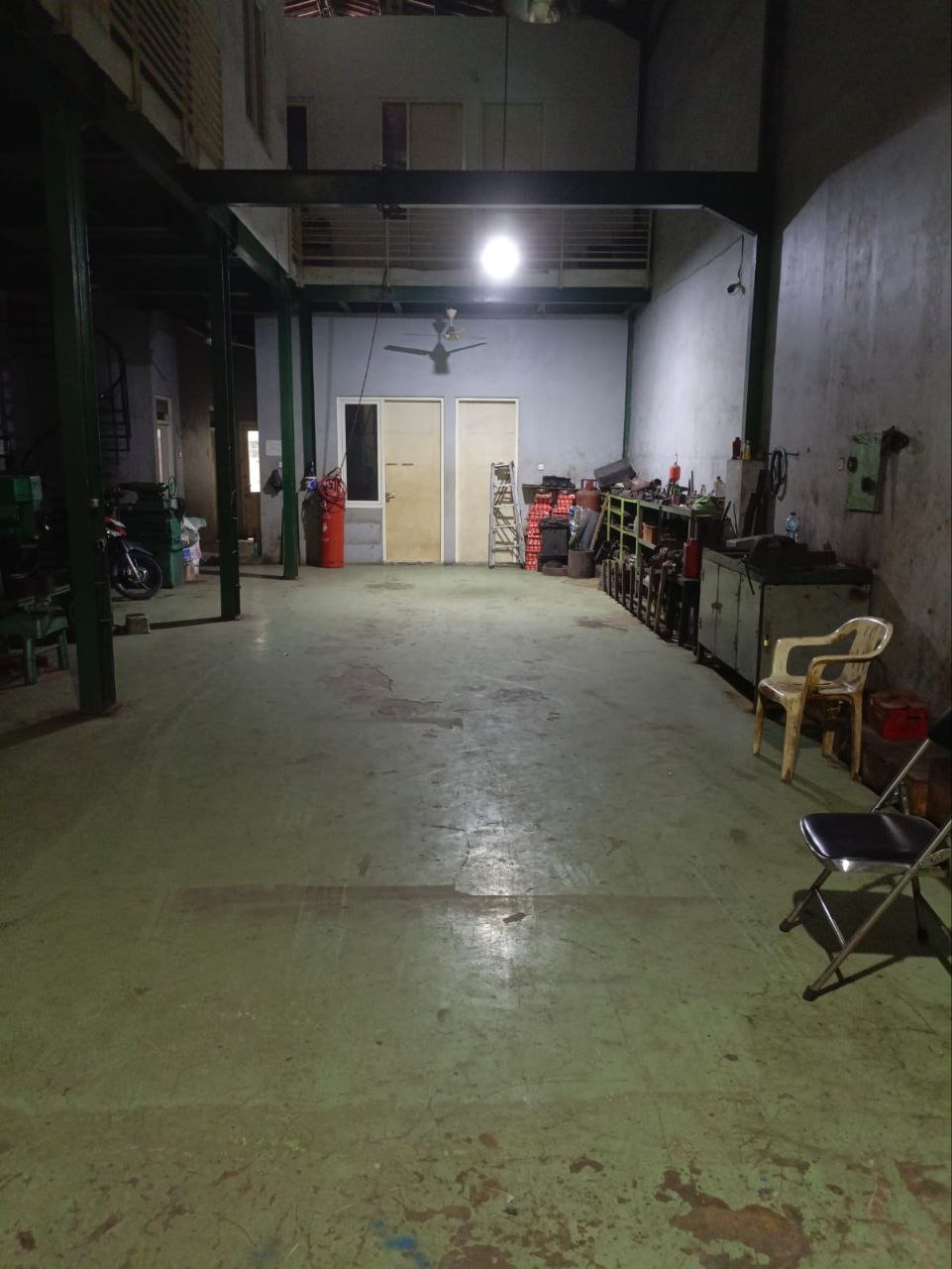 Dijual Rumah Usaha Lokasi Strategis di Kemayoran Baru Surabaya Utara - Image 1