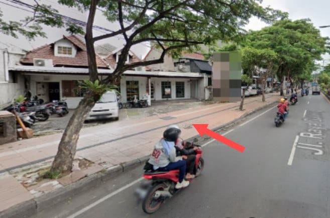 Jual Murah Lelang Rumah Area Komersial Raya Gubeng Lokasi Strategis Surabaya Pusat - Image 1