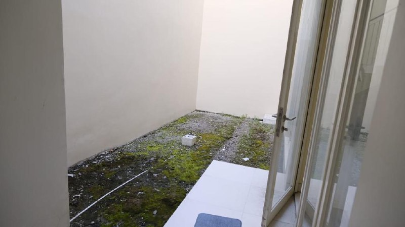 Dijual Rumah Mewah Dua Lantai di Kawasan Premium Grand Pakuwon South Victory Surabaya Barat - Thumbnail 4