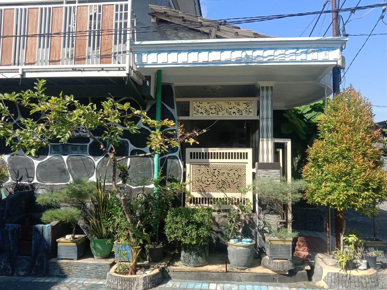 Dijual Rumah 2 Lantai Siap Huni di Jala Griya Kedung Kendo Candi Sidoarjo - Image 1