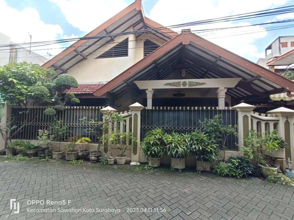 Dijual Rumah Luas Lokasi Strategis di Jalan Pakis Tirtosari Surabaya Barat - Image 1