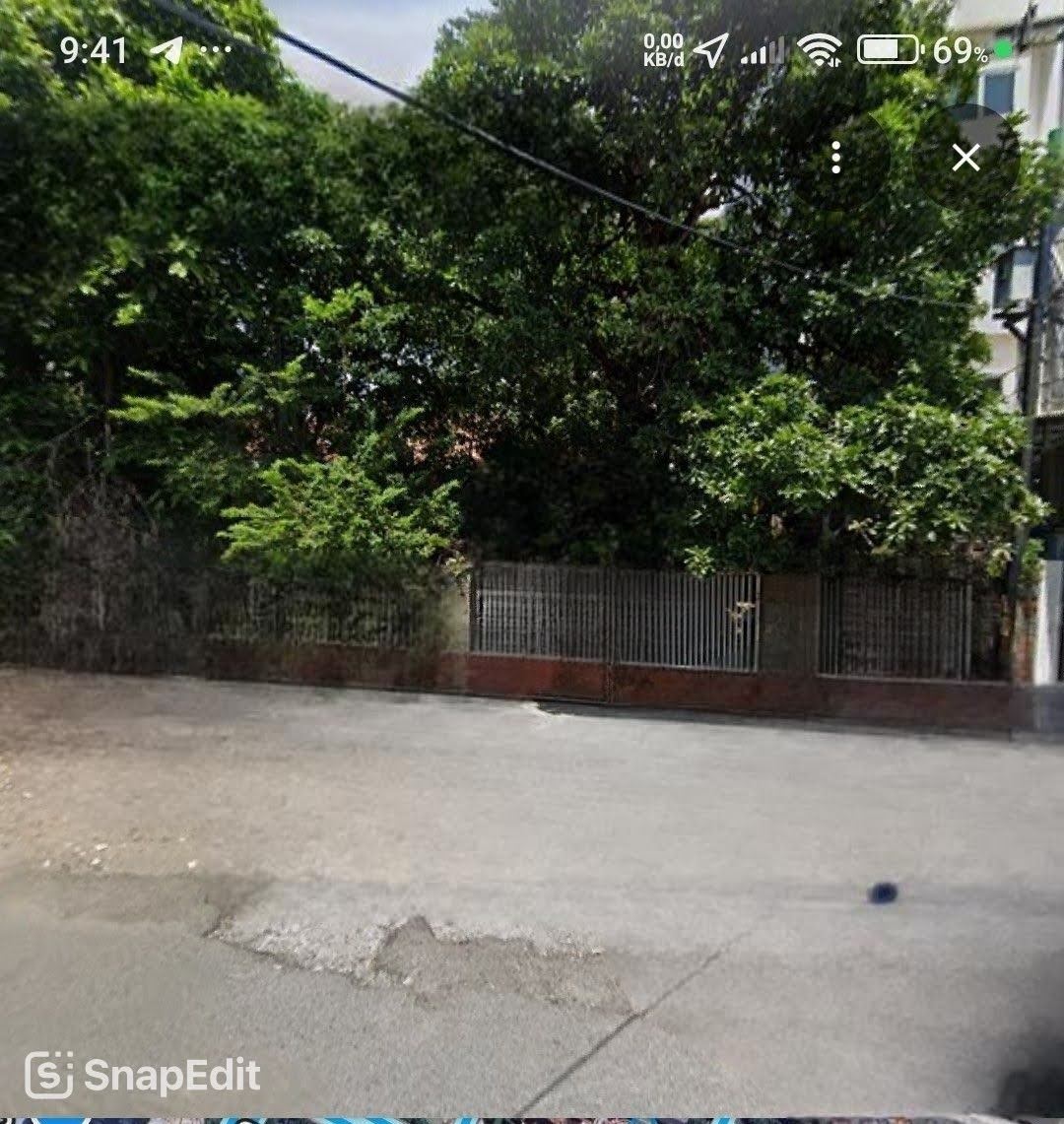 Dijual Rumah Hitung Tanah di Jalan Sumatera Surabaya Pusat - Image 1