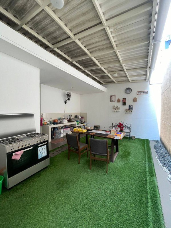 Dijual Rumah Modern di Citraland The GreenLake Surabaya Barat - Image 1