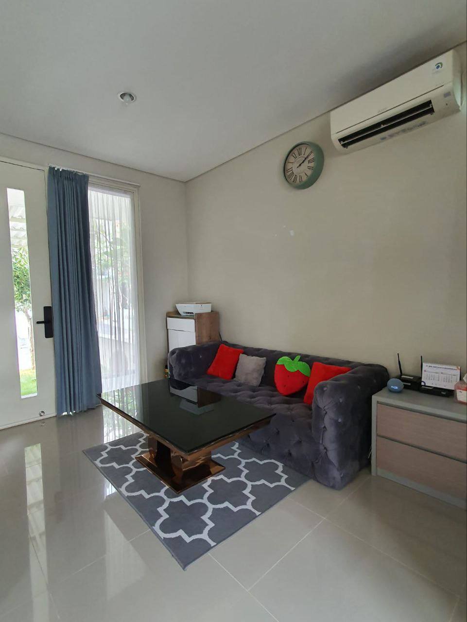 Dijual Cepat Rumah Minimalis 2 Lantai di Greenlake Citraland, Surabaya Barat - Image 1