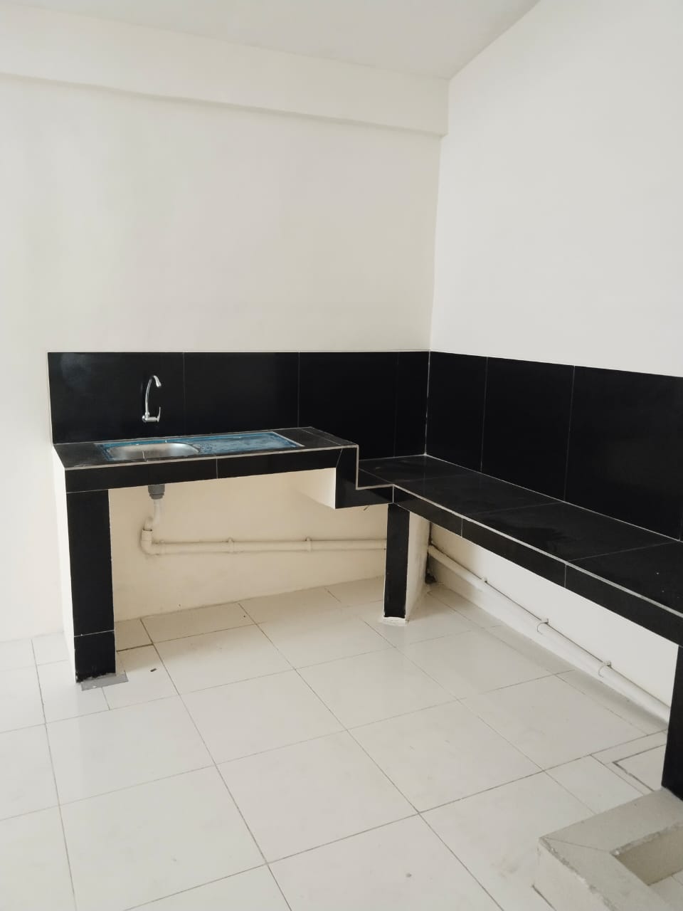 Jual Rumah Baru Renov 1 Lantai di Taman Wiguna Surabaya Selatan - Thumbnail 4