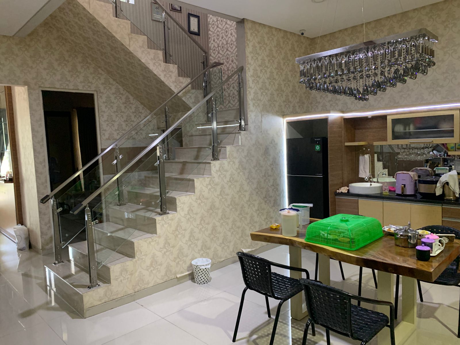 Jual Rumah Strategis di Fullerton Citraland Utama Surabaya Barat - Thumbnail 3