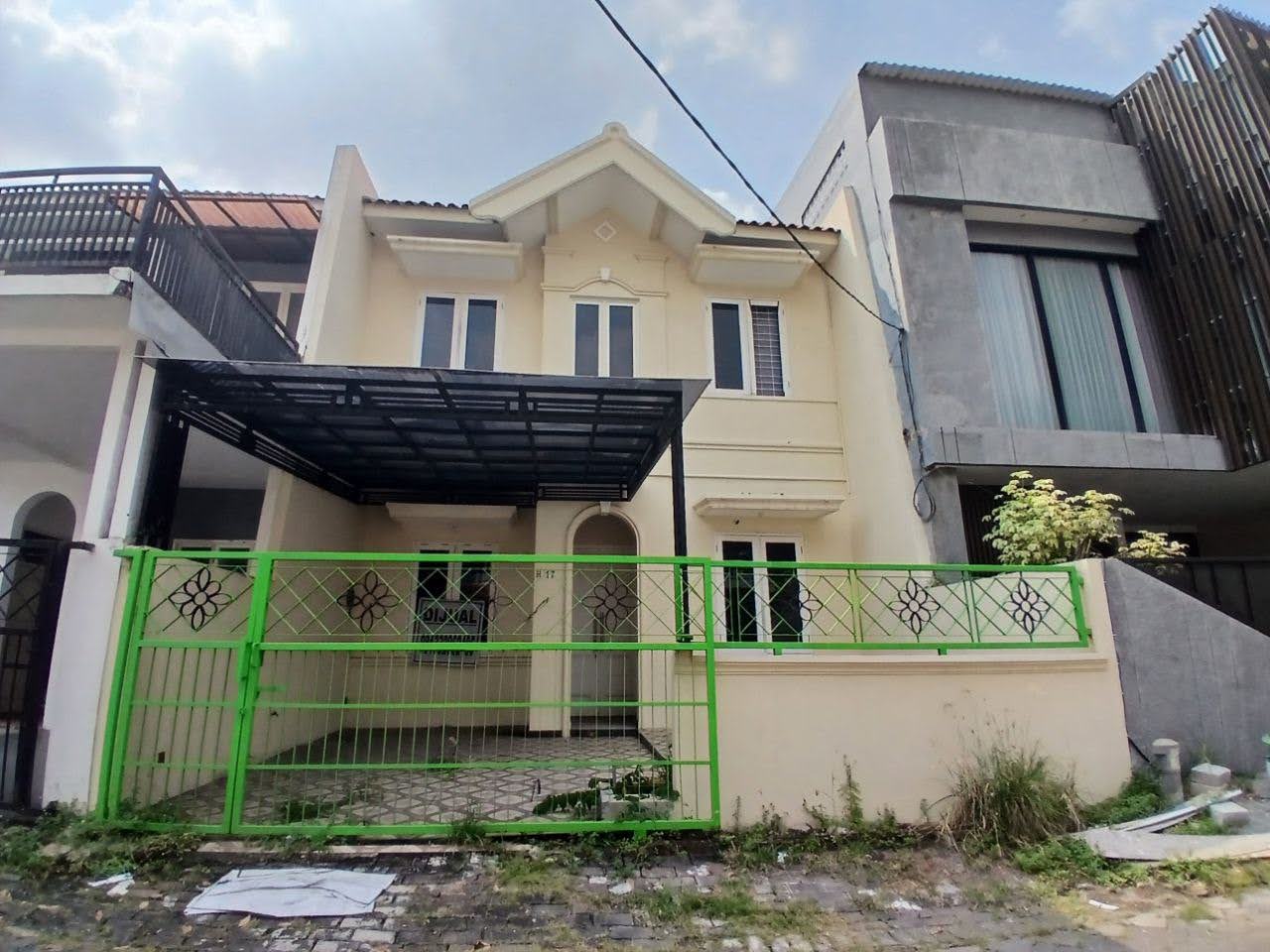 Dijual Rumah Bagus di Graha Indah Kebonsari Surabaya Selatan - Image 1