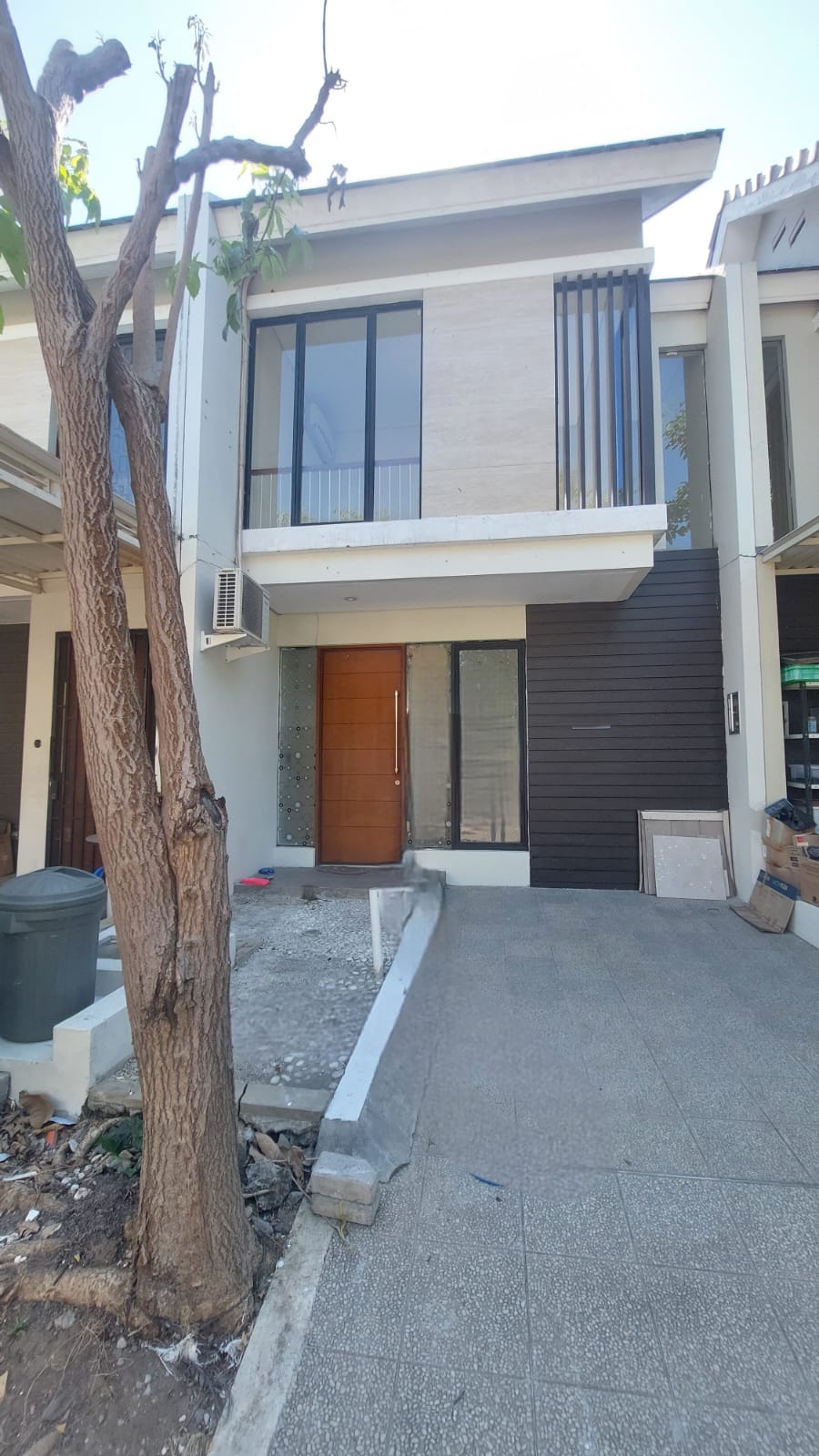 Dijual Rumah Siap Huni Premium di Northwest Lake Citraland Surabaya Barat - Image 1