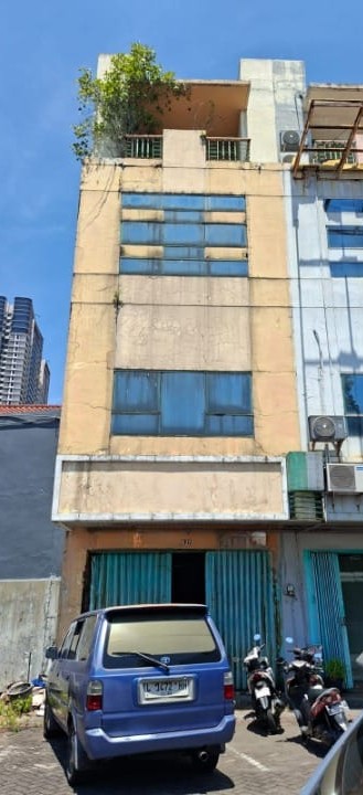 Dijual Ruko Full Furnish Strategis di Jl. Mayjend Sungkono Surabaya Barat - Image 1