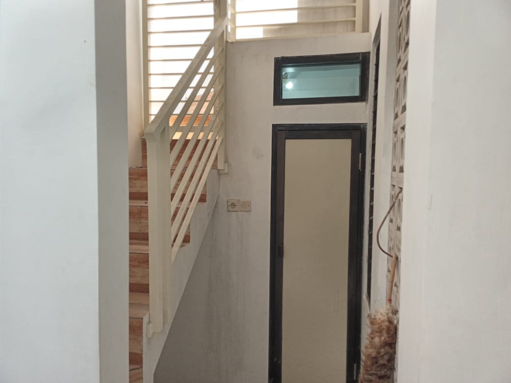 Dijual Rumah Strategis di Taman Pondok Indah Surabaya Barat - Thumbnail 2