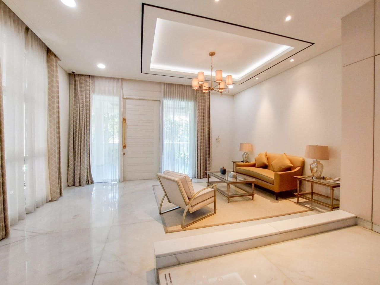 Dijual Rumah Mewah Siap Huni di Margorejo Indah, Surabaya Selatan - Thumbnail 3
