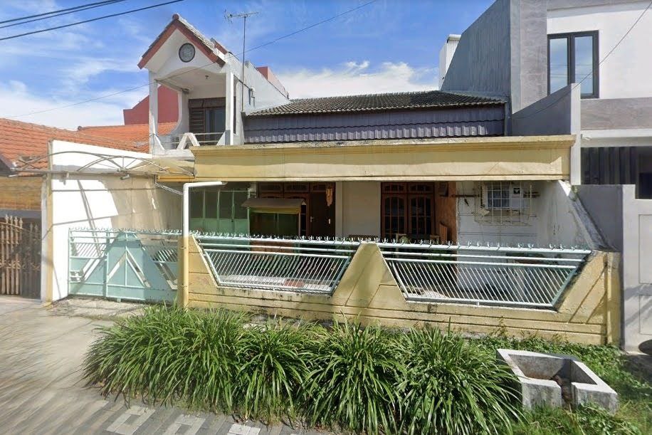 Dijual/Disewakan Rumah Strategis di Bendul Merisi Permai Surabaya Selatan - Image 1
