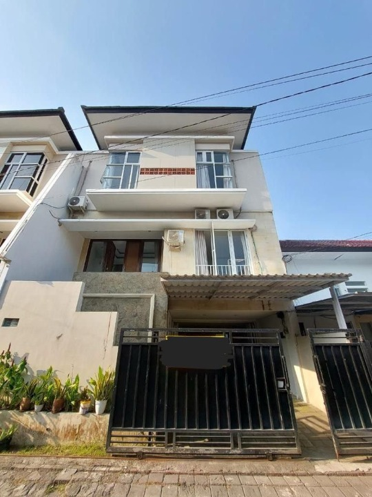 Dijual Rumah Mewah 4 Lantai Full Furnished di Kawasan Nusa Dua Bali - Image 1
