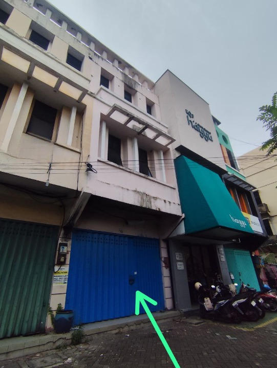 Dijual/Disewakan Ruko 3 Lantai Lokasi Strategis di Jalan Bung Tomo Surabaya Timur - Image 1