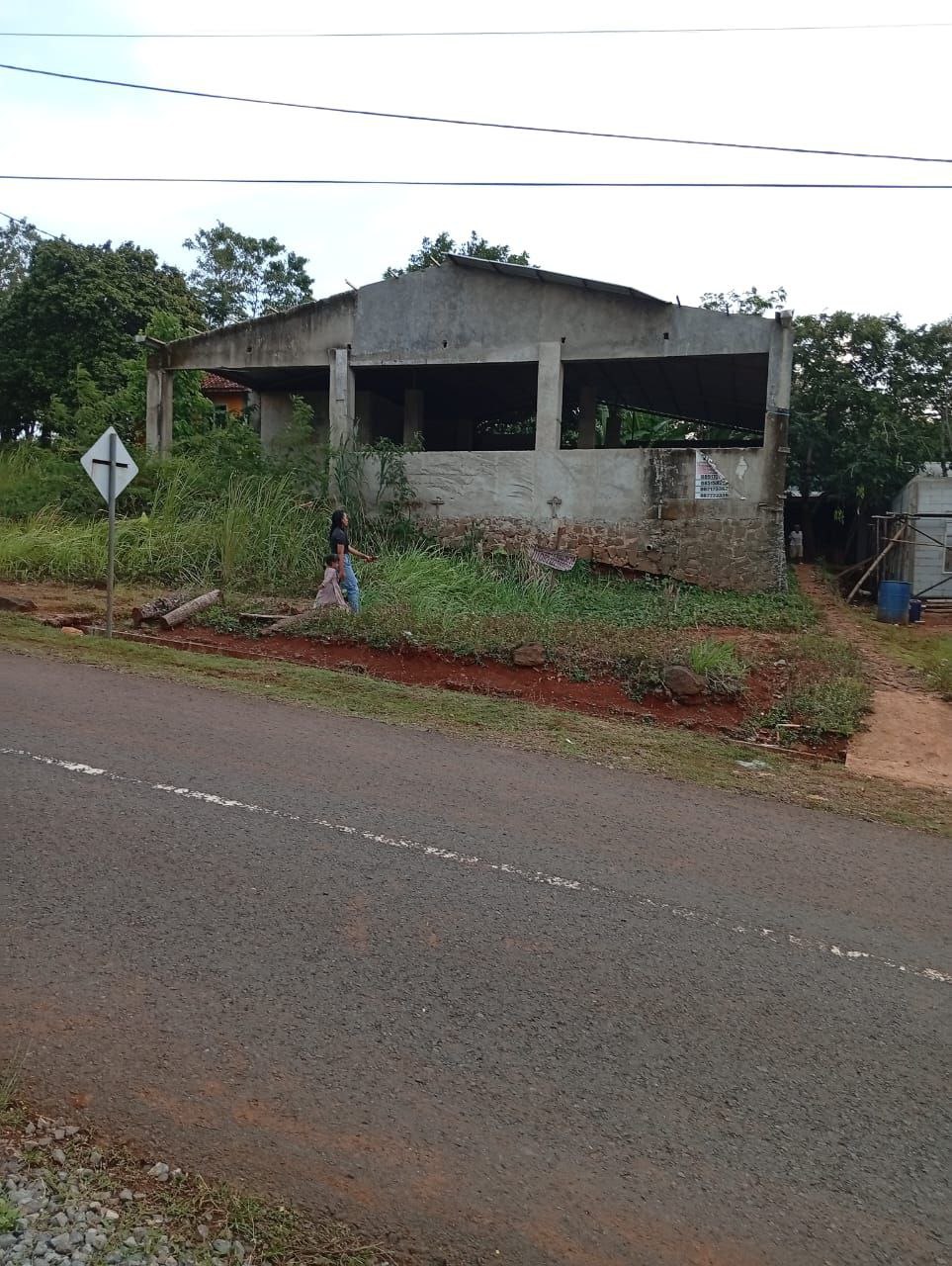 Dijual Tanah dan Bangunan Cocok Untuk Usaha di Kawasan Giri Mukti Sukabumi - Image 1