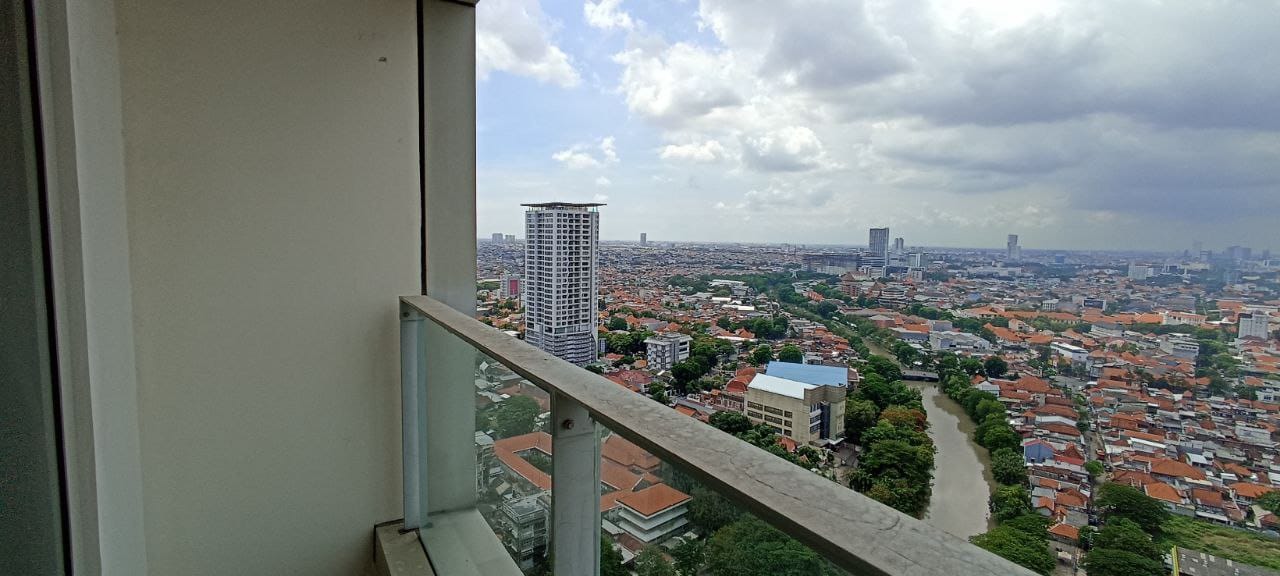 Disewakan Unit Apartemen Praxis 2 Bedroom Lokasi Premium di Embong Kaliasin Pusat Kota Surabaya - Thumbnail 2