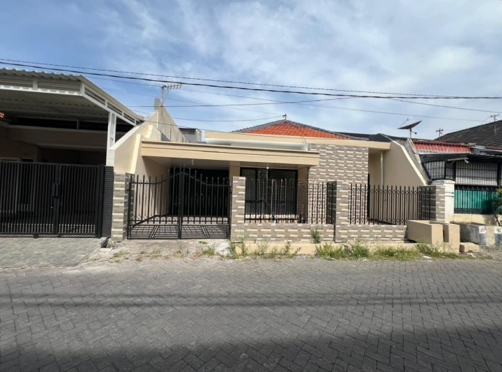 Dijual Rumah 1 Lantai Siap Bangun di Lebak Indah Surabaya Timur - Thumbnail 3
