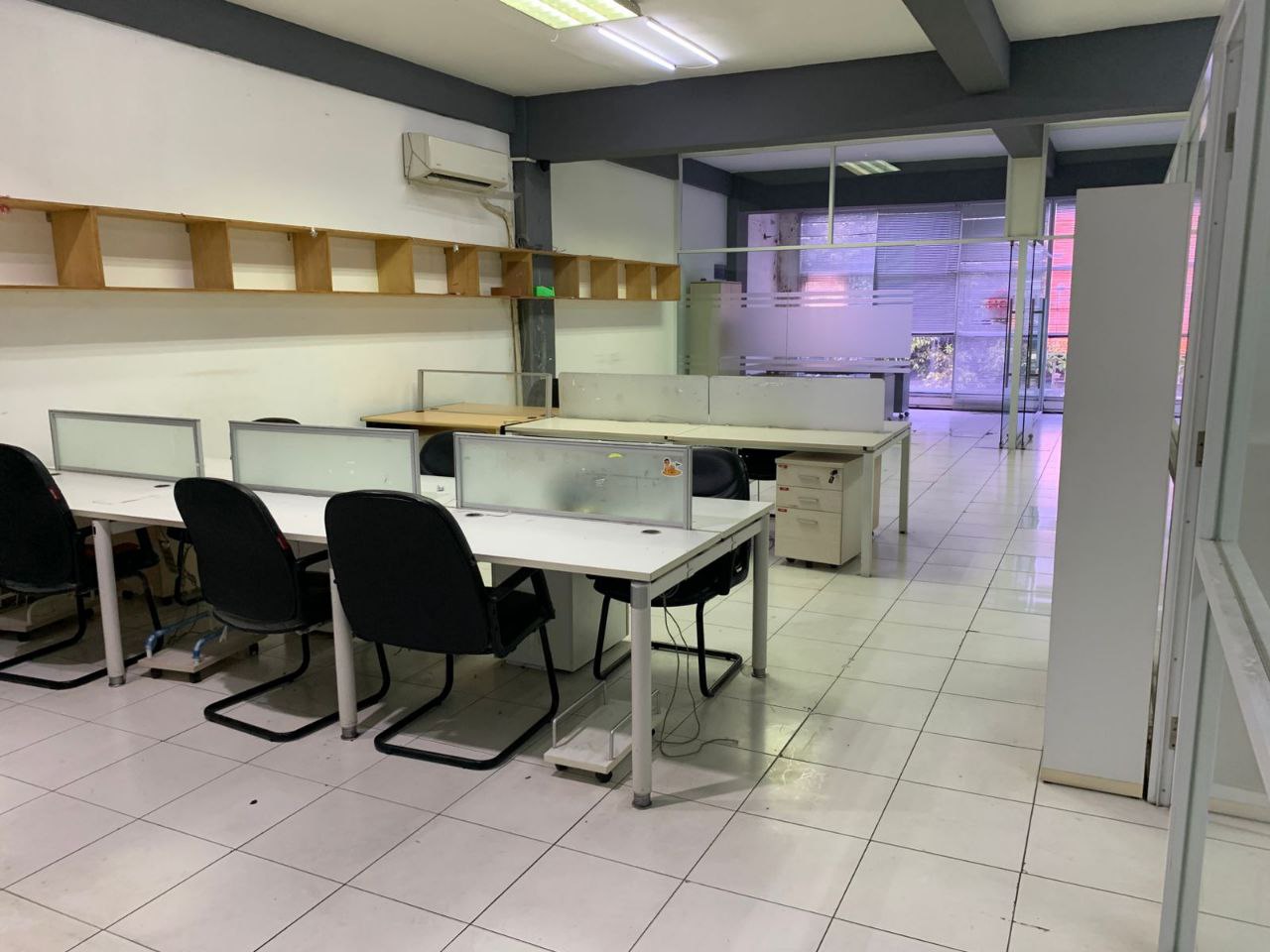 Disewakan 2 Ruko Gandeng Cocok Untuk Usaha Kawasan Premium di Permata Bintoro Surabaya Pusat - Image 1