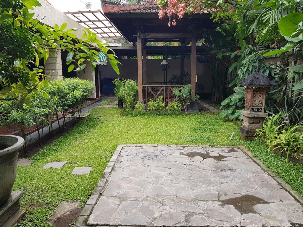 Dijual/Disewakan Rumah Mewah Nuansa Jawa Ketampon Lokasi Premium Strategis di Ketampon Citandui Surabaya Pusat - Thumbnail 8