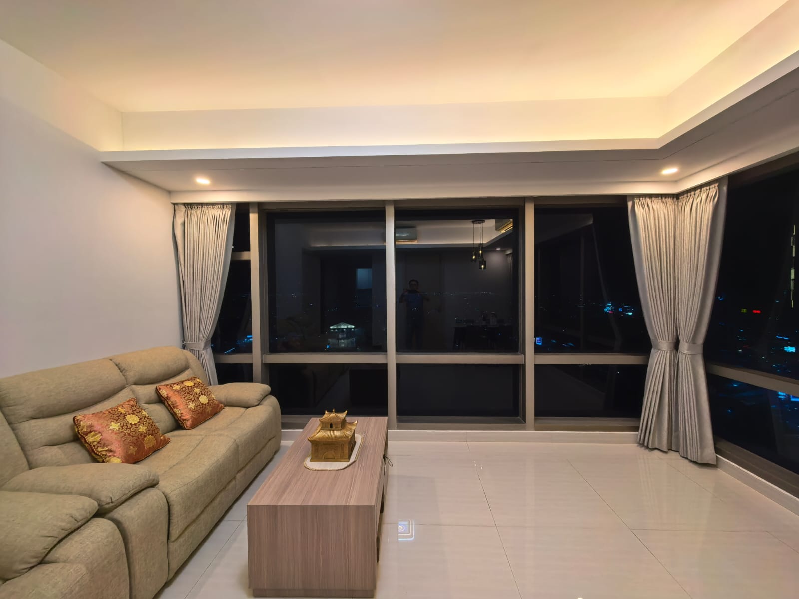 Jual/Sewa Unit Apartemen Mewah di La Riz Mansion Pakuwon Supermall Lokasi Strategis Surabaya Barat - Thumbnail 3